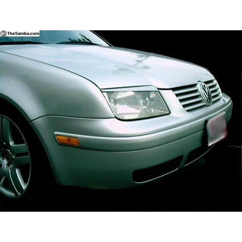 VW Jetta წარბები